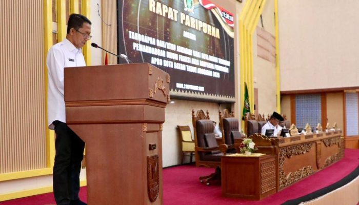 Amsakar Jawab Fraksi DPRD Batam soal Perubahan APBD 2026, Ini Prioritas Anggarannya