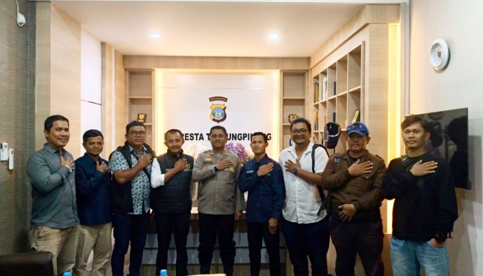 PWI Kepri-Pokja Tanjungpinang Bahas Kemitraan dengan Polresta, Kompetensi Wartawan Jadi Fokus
