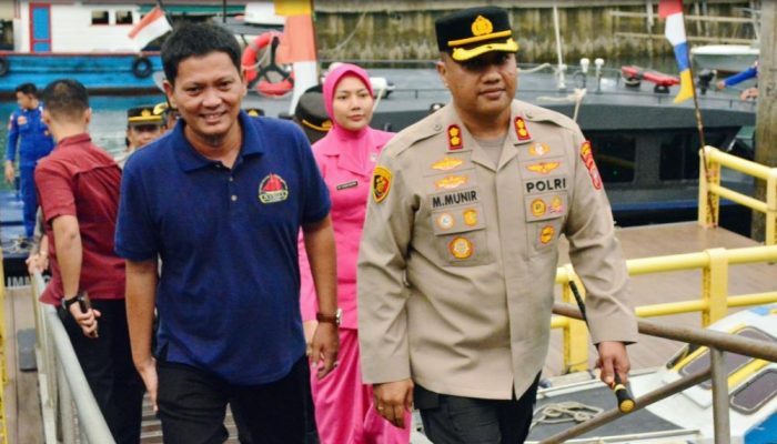 Kapolres Baru Anambas Misbachul Munir Tiba, Disambut Prosesi Adat Melayu
